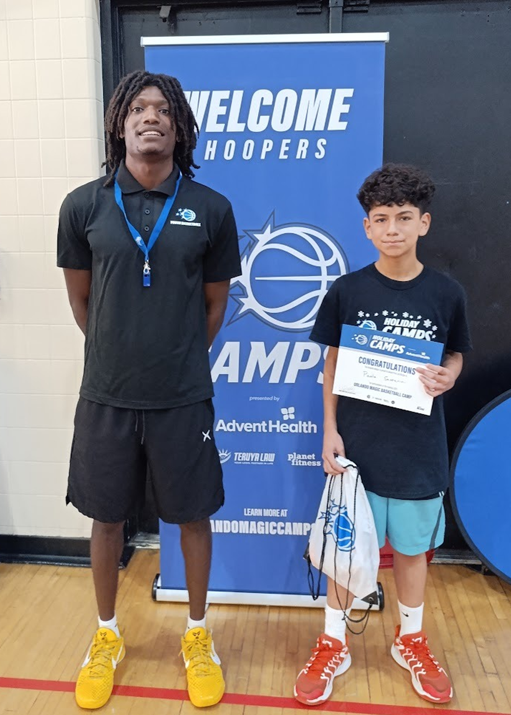 Paolo durante su experiencia en Orlando Magic Holiday Camp